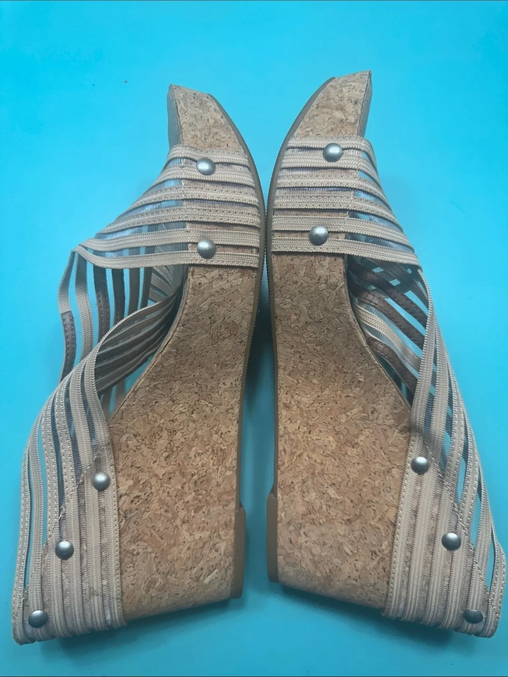 Lucky Brand Women's Beige and Gray Striped Cork Wedge Sandals